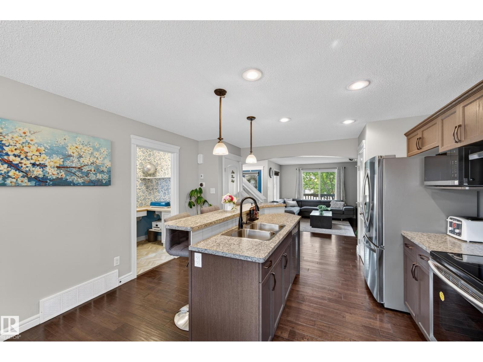 2619 12 ST NW - 18
