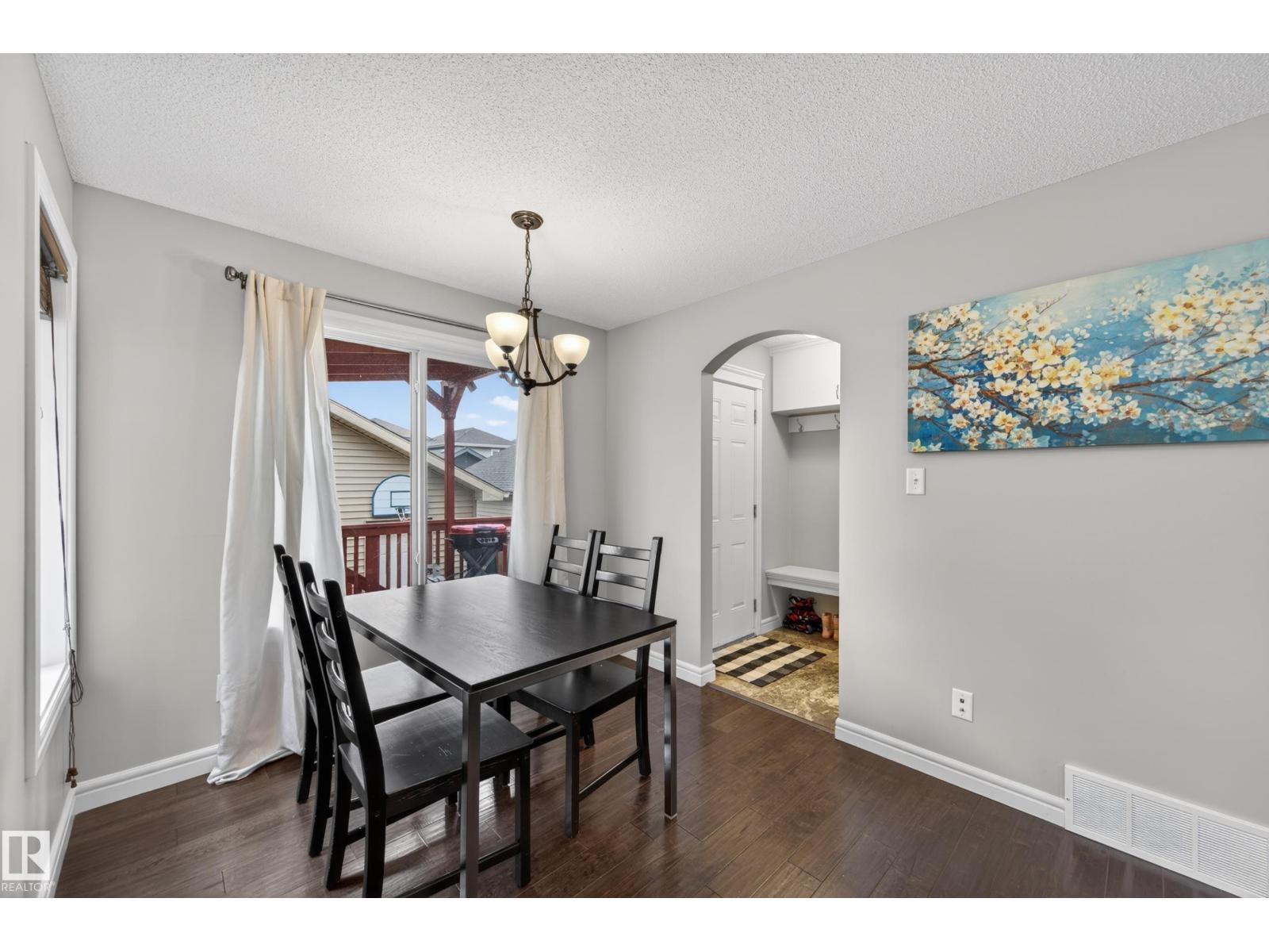 2619 12 ST NW - 22