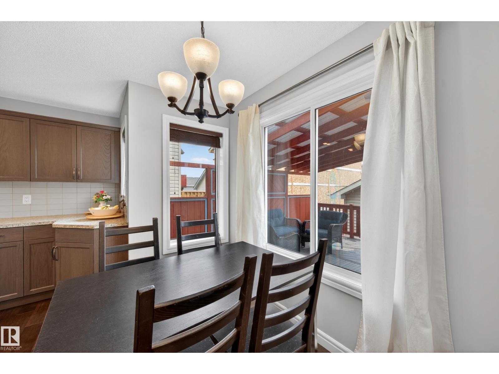 2619 12 ST NW - 23