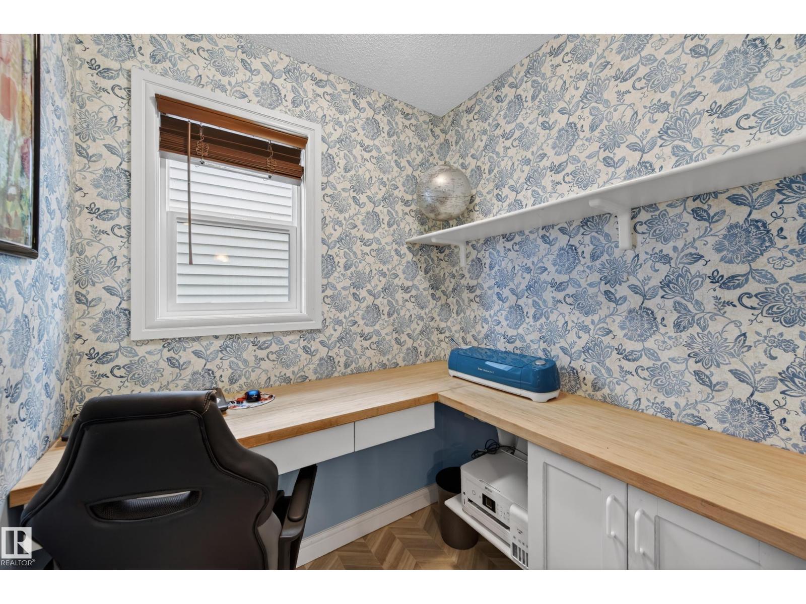 2619 12 ST NW - 25