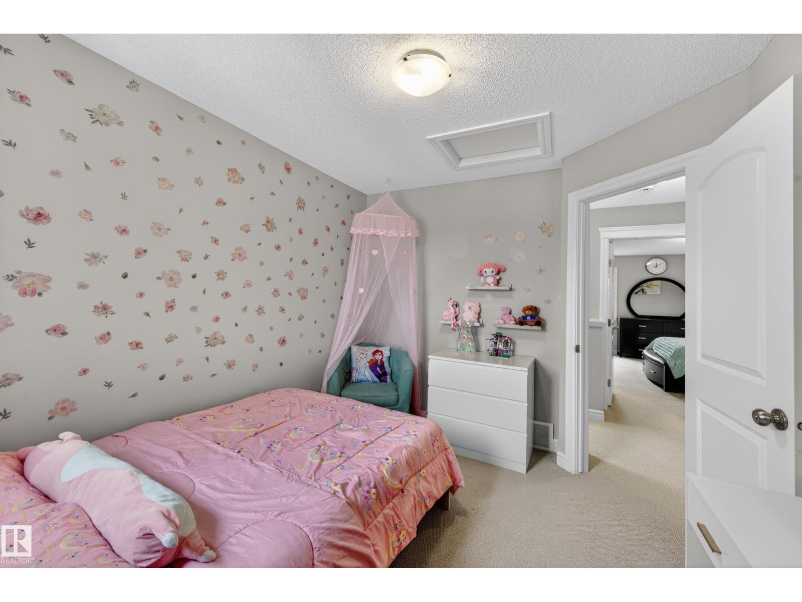 2619 12 ST NW - 36