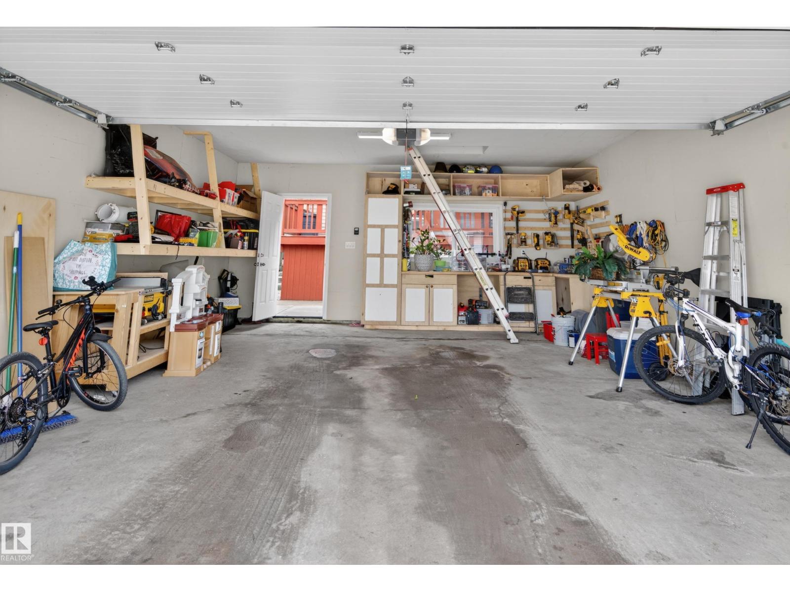 2619 12 ST NW - 64