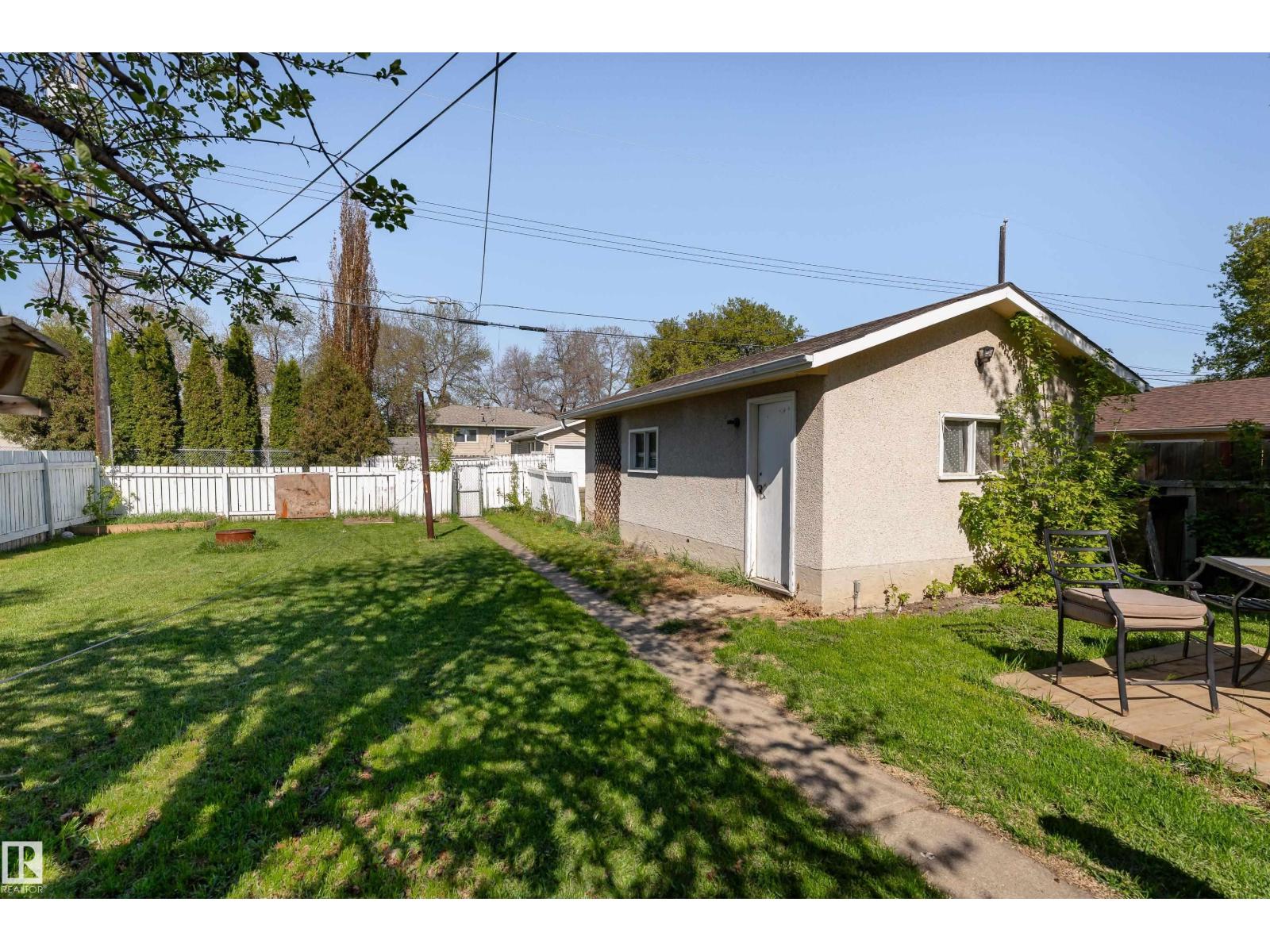 11910 43 ST NW - Image 3