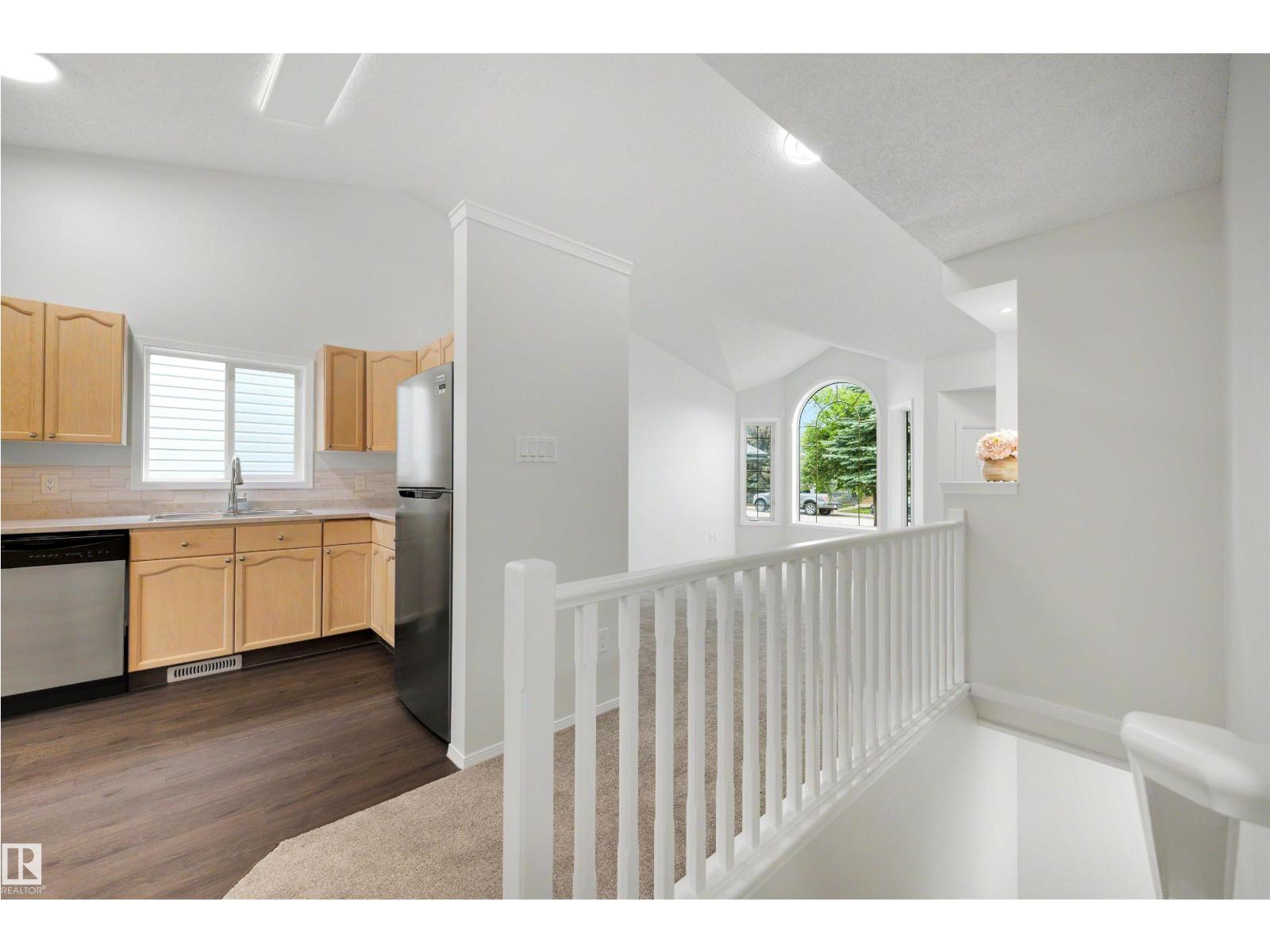 11815 8 AV NW - 17