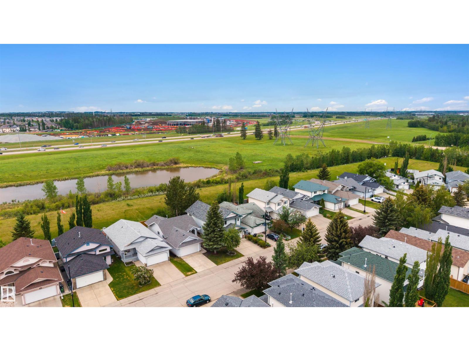 11815 8 AV NW - 27