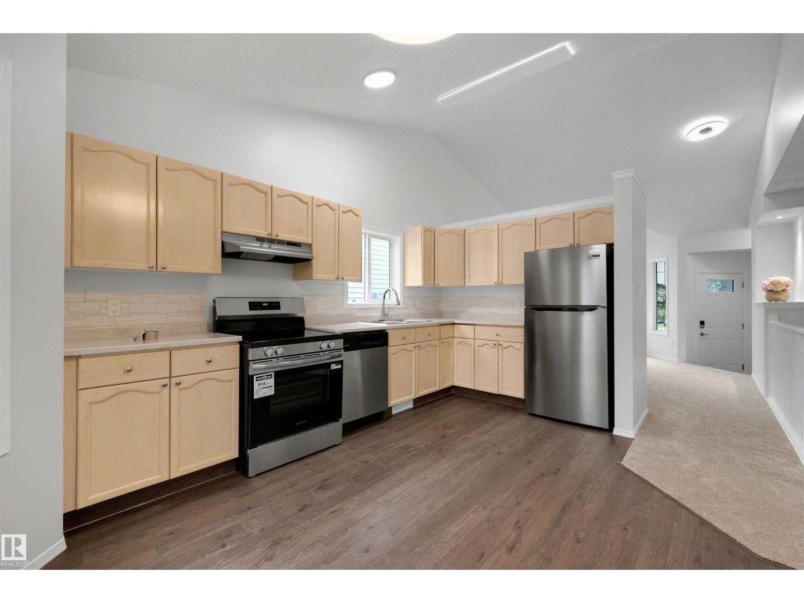 11815 8 AV NW - 7