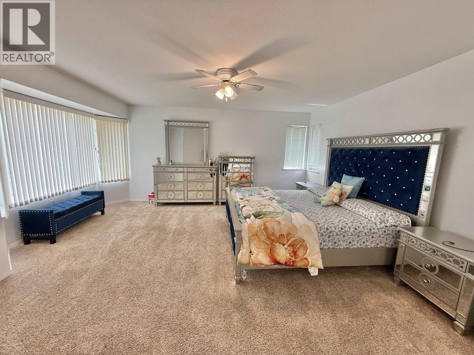894 ROLPH STREET - 20