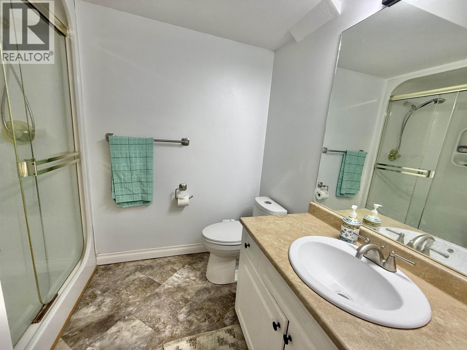 894 ROLPH STREET - 30
