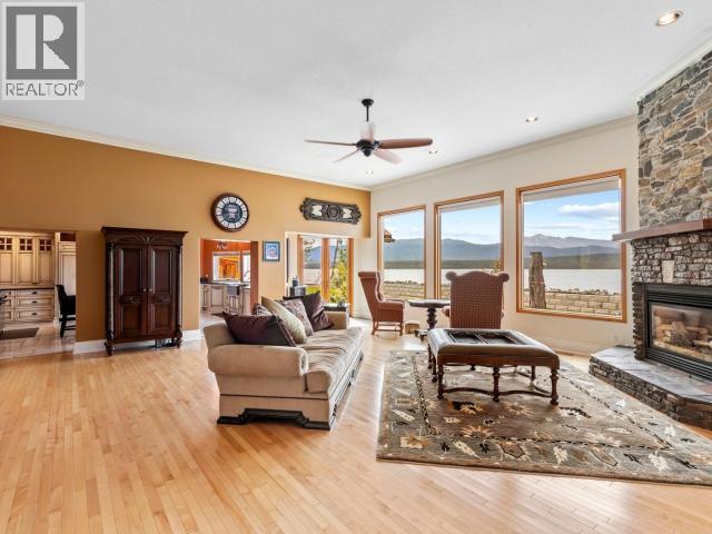 14 BAYVIEW ROAD - 11