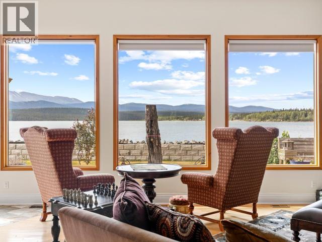 14 BAYVIEW ROAD - 12