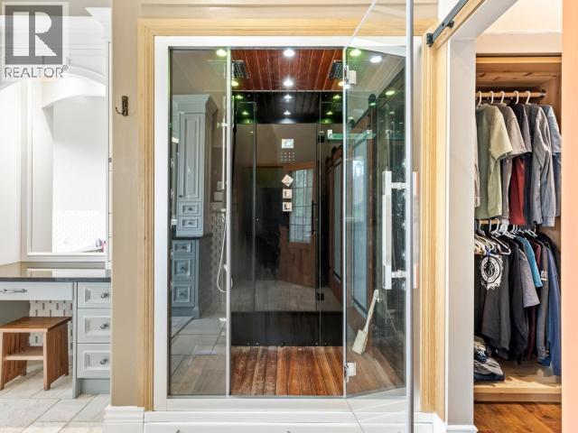 14 BAYVIEW ROAD - 23