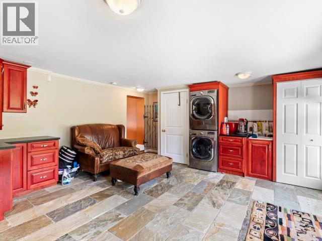 14 BAYVIEW ROAD - 32
