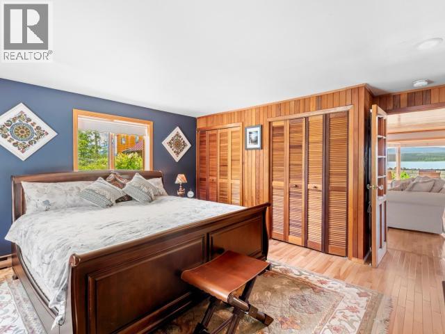 14 BAYVIEW ROAD - 39