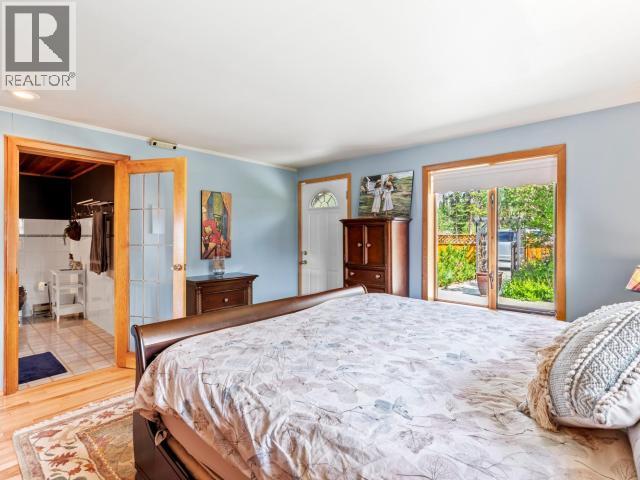 14 BAYVIEW ROAD - 40