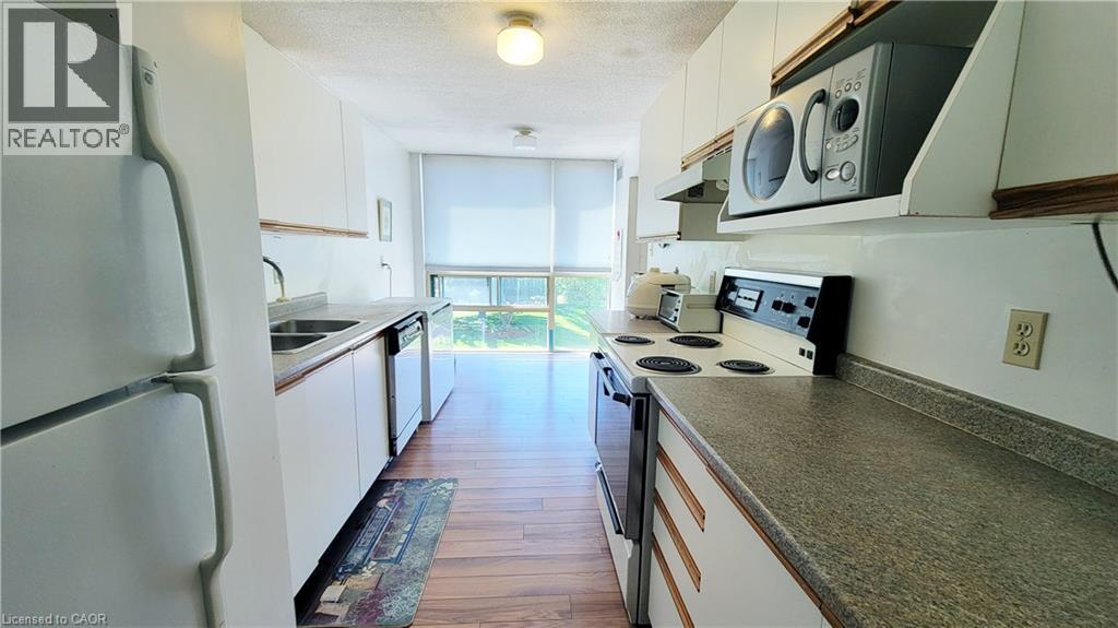 #302 55 BLUE SPRINGS Drive - 21