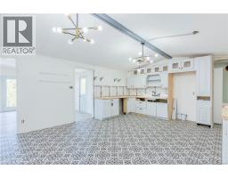 3276 Red Head Road, photo 4
