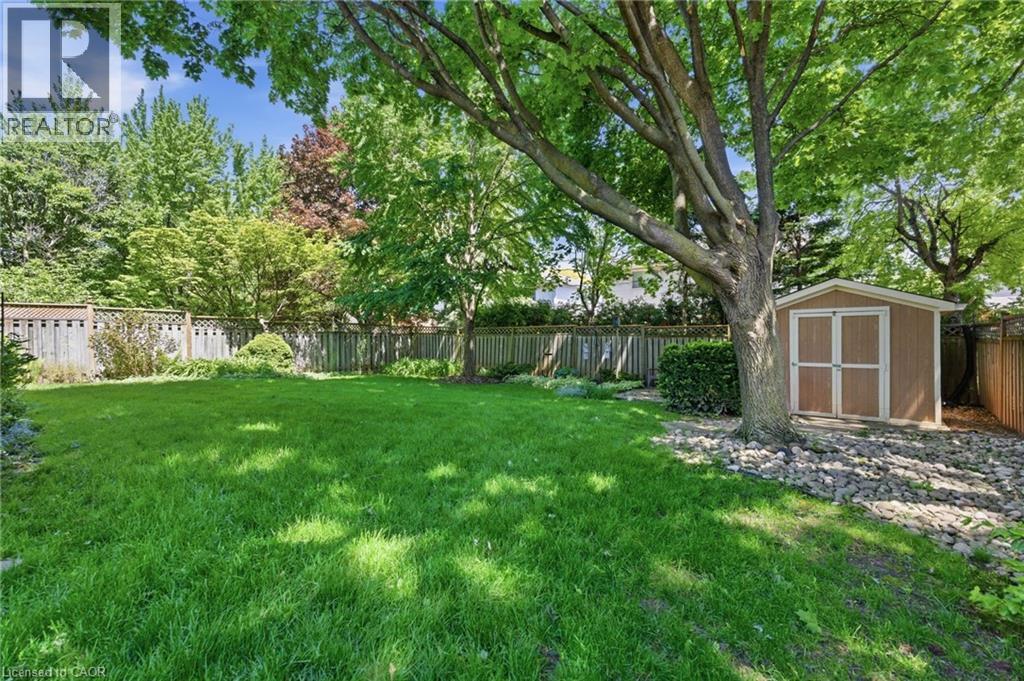 2136 WINDING Way - 32