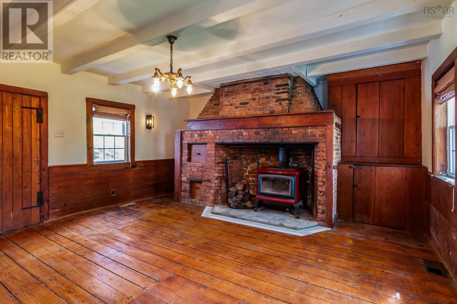 Property 4 of 46 of 5043 Granville Road