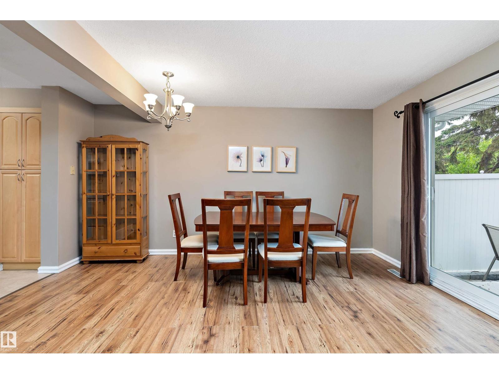 11340 139 AV NW - 12