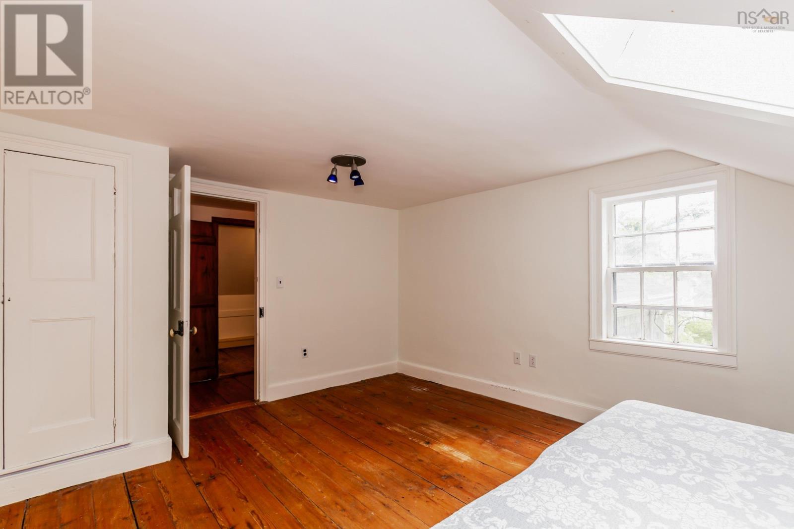 Property 2 of 46 of 5043 Granville Road