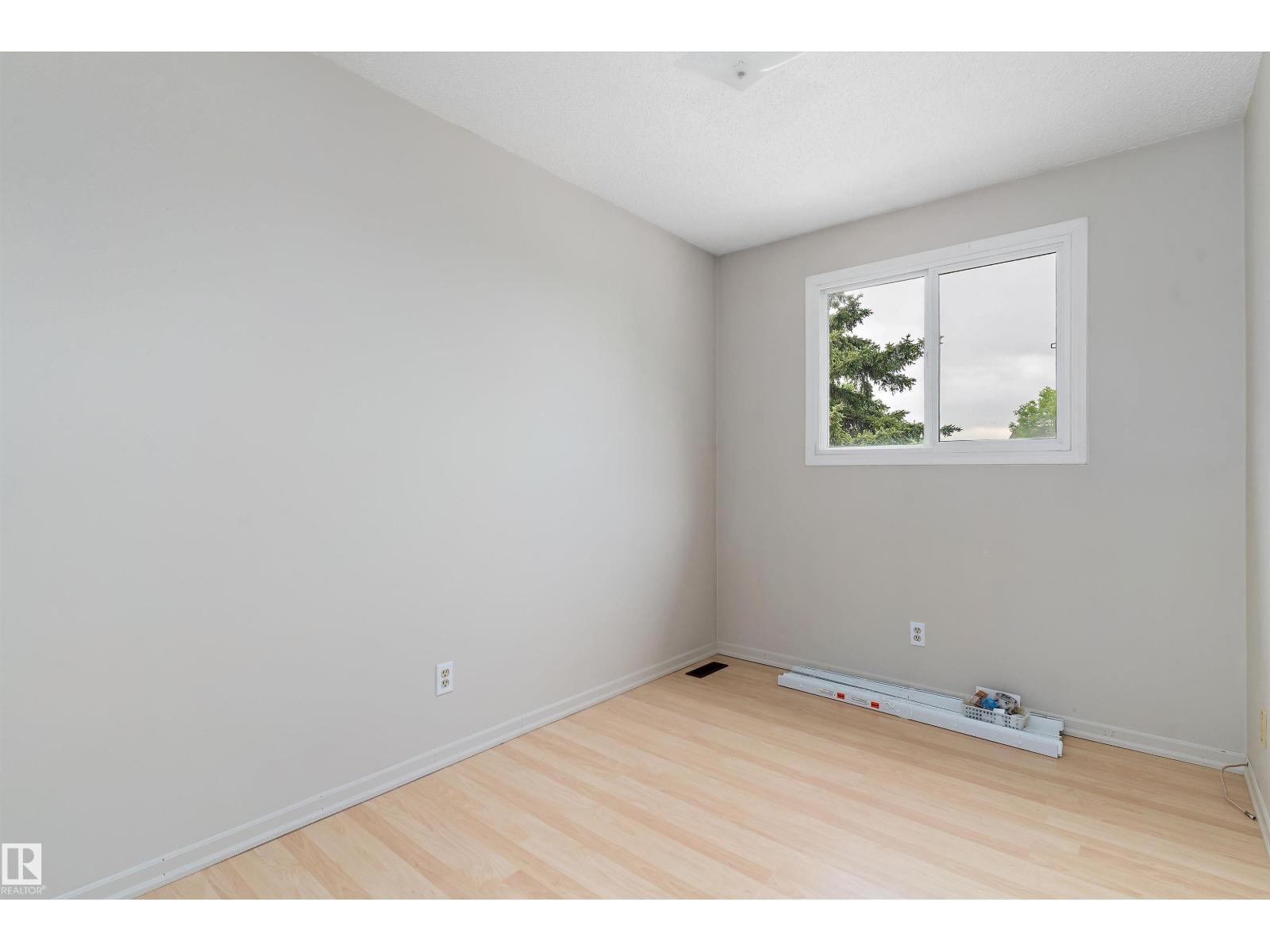 11340 139 AV NW - 21