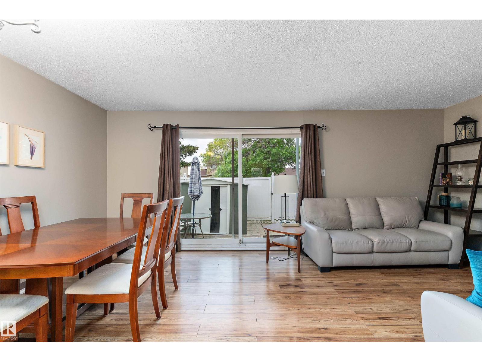 11340 139 AV NW - 14