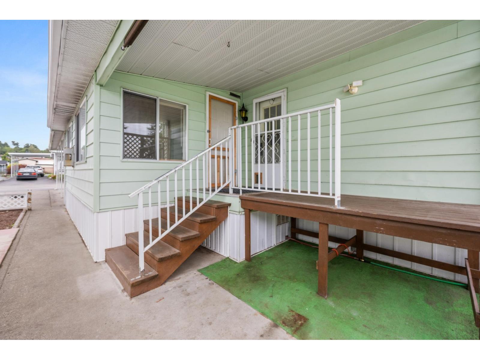 147 27111 0 AVENUE, Langley