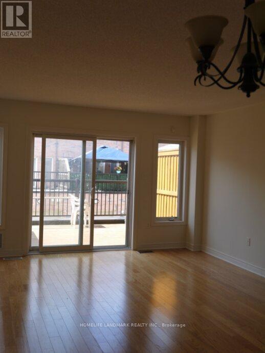 12 KAWNEER TERRACE - 13