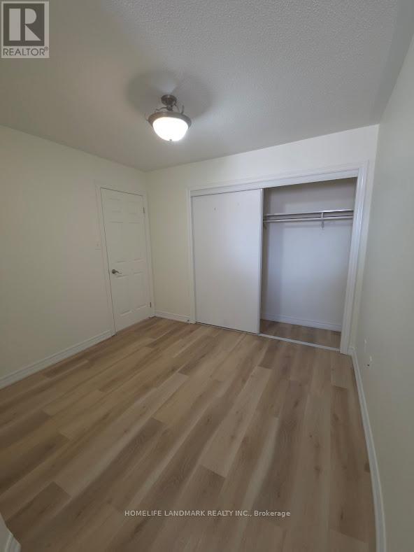 12 KAWNEER TERRACE - 6