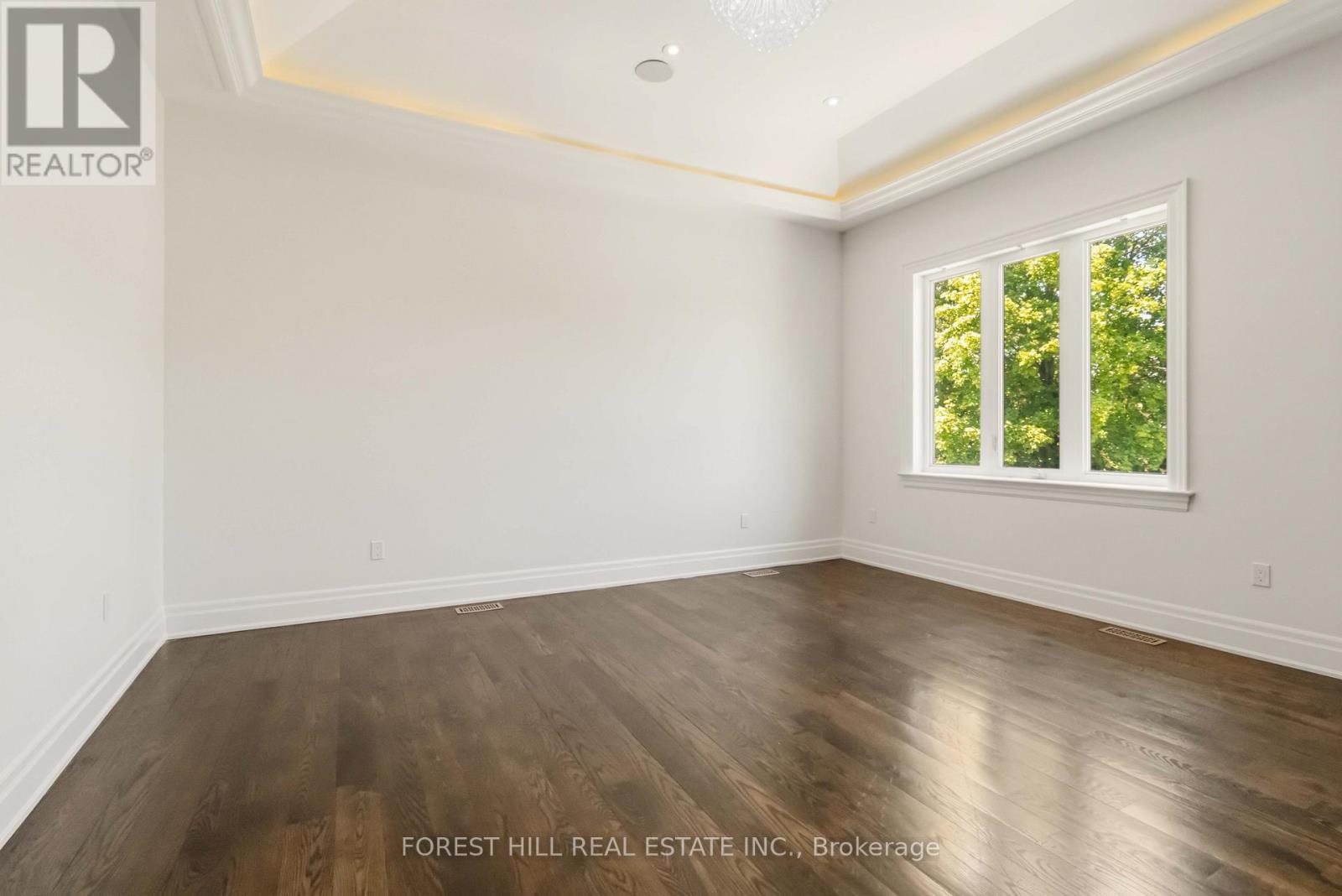 47 HARDING BOULEVARD - 36