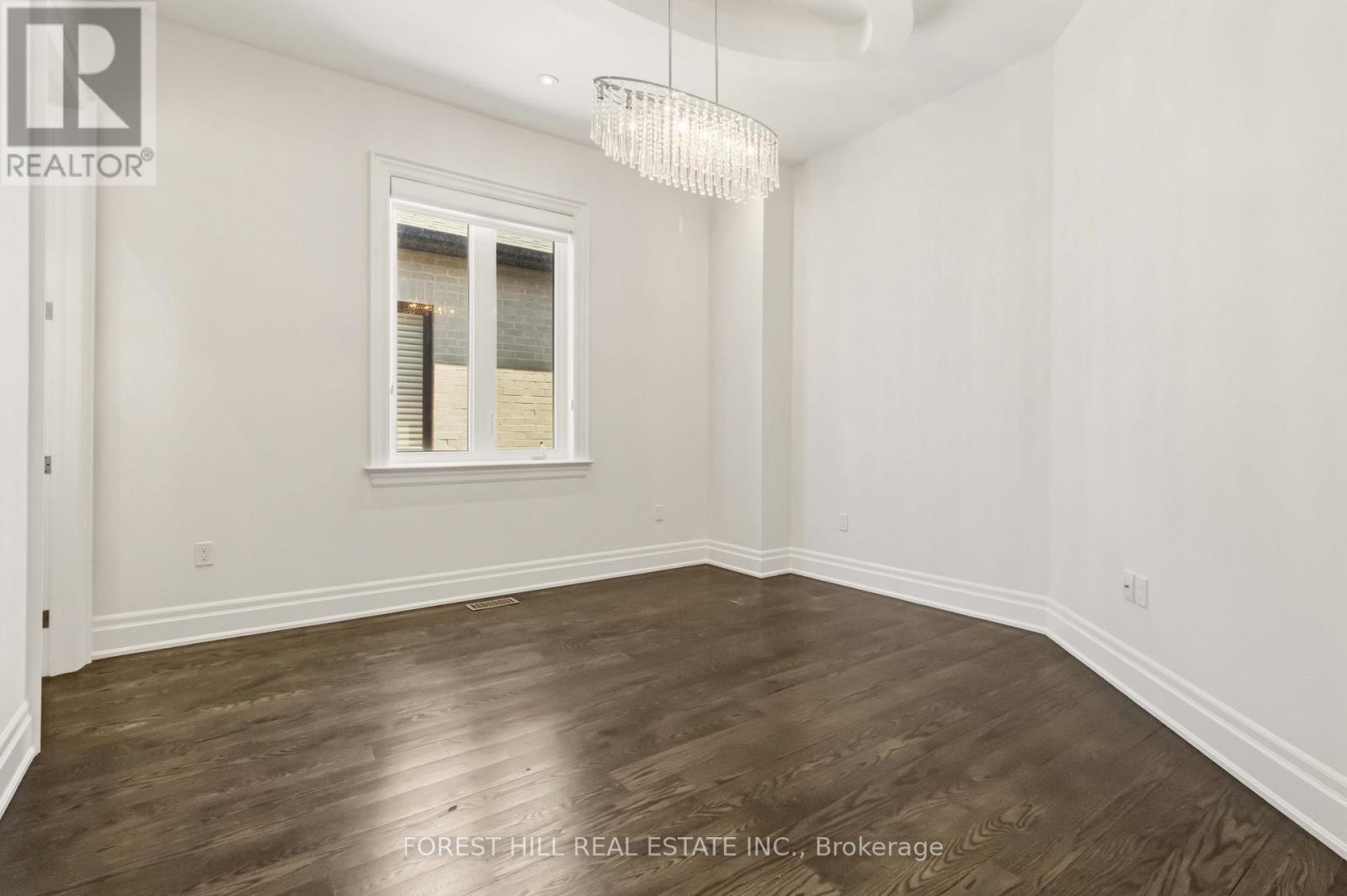 47 HARDING BOULEVARD - 39