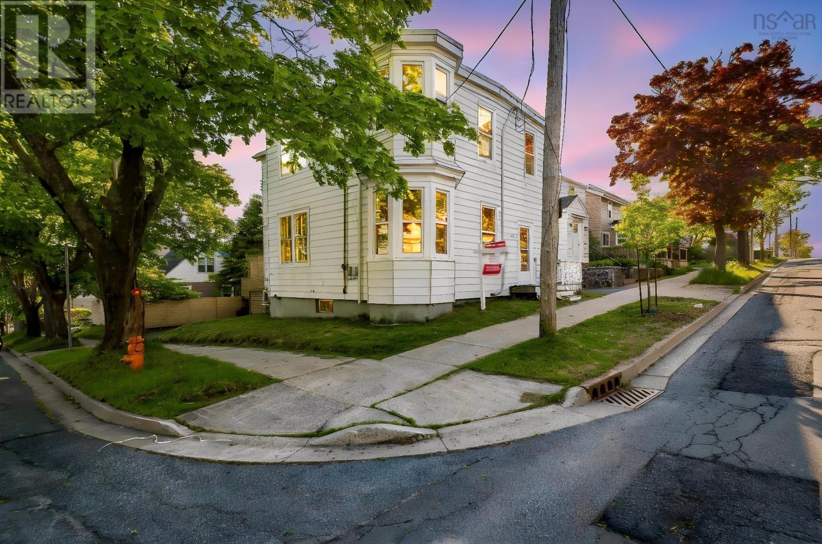 Property photo of 3342 Robie Street