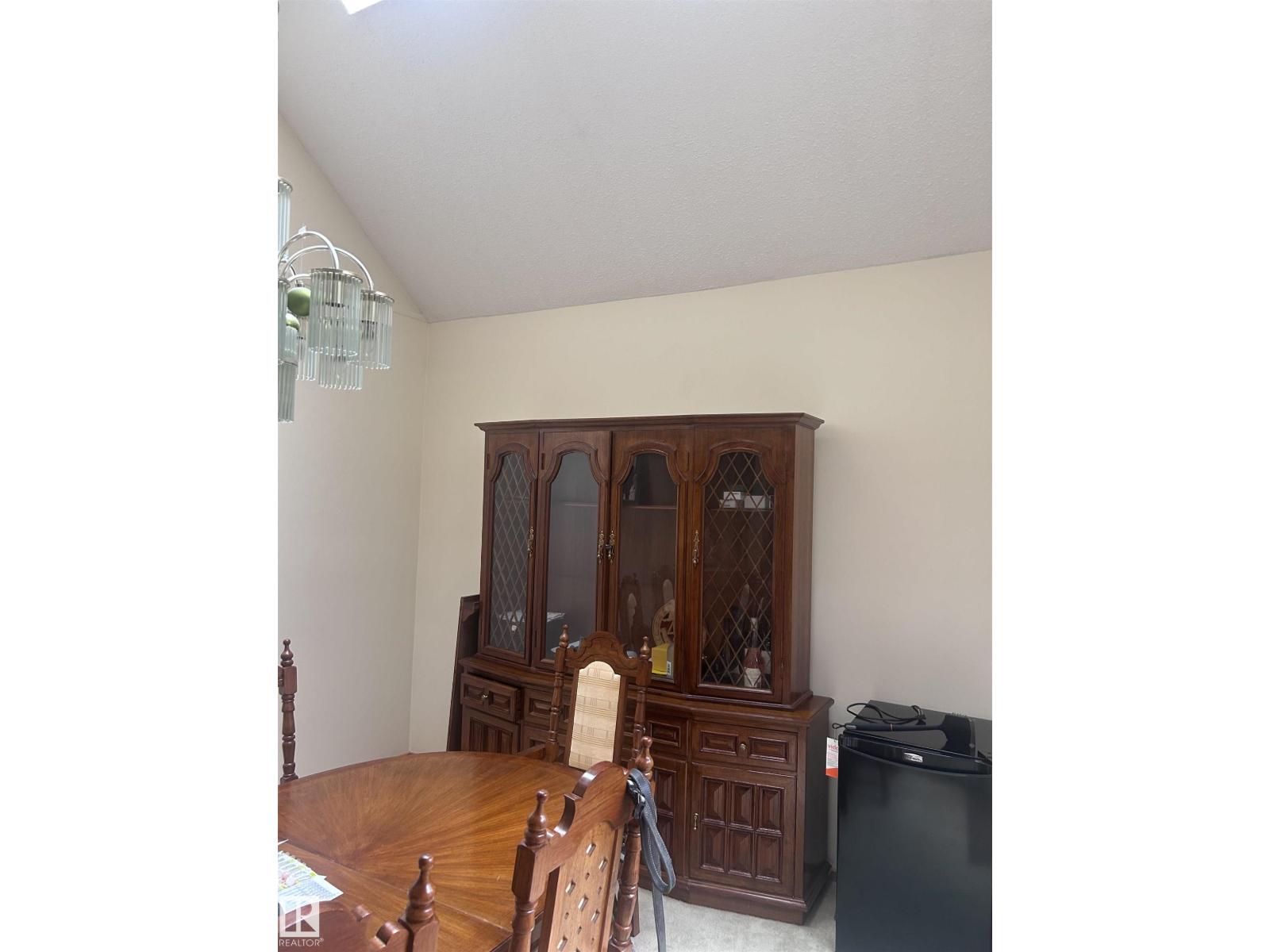 #23 500 LESSARD DR NW - 11