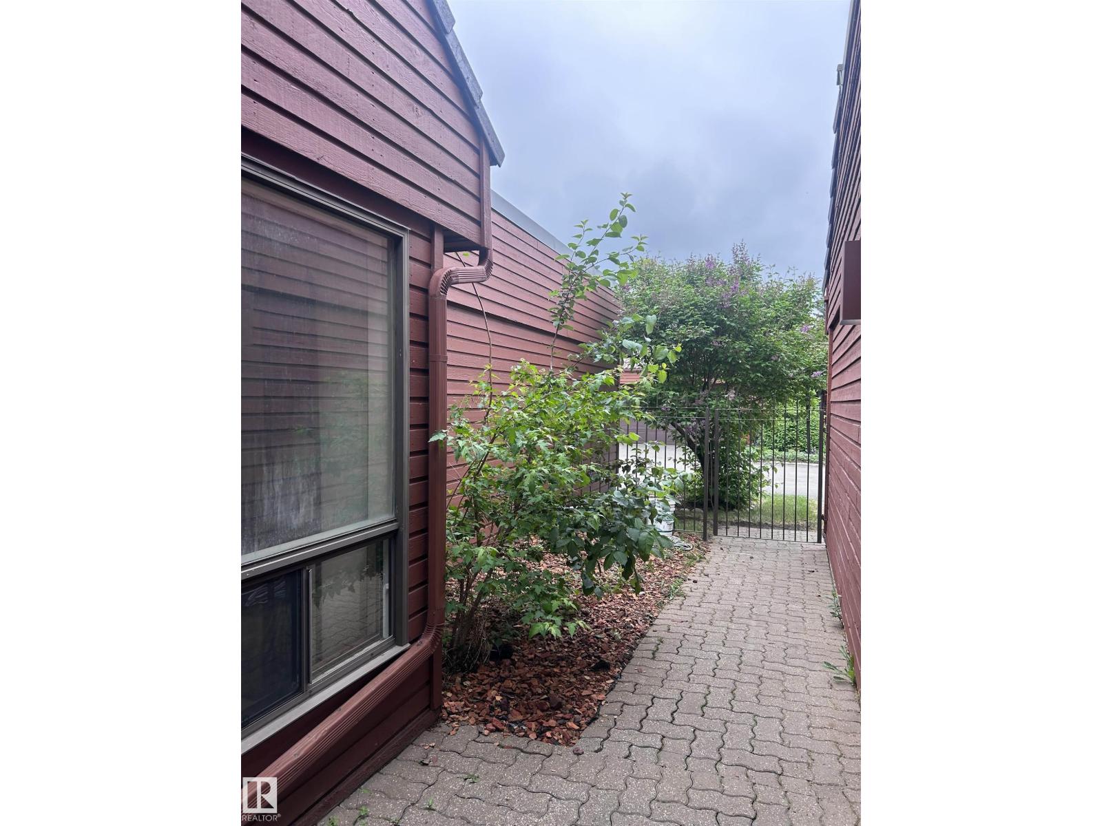 #23 500 LESSARD DR NW - Image 2