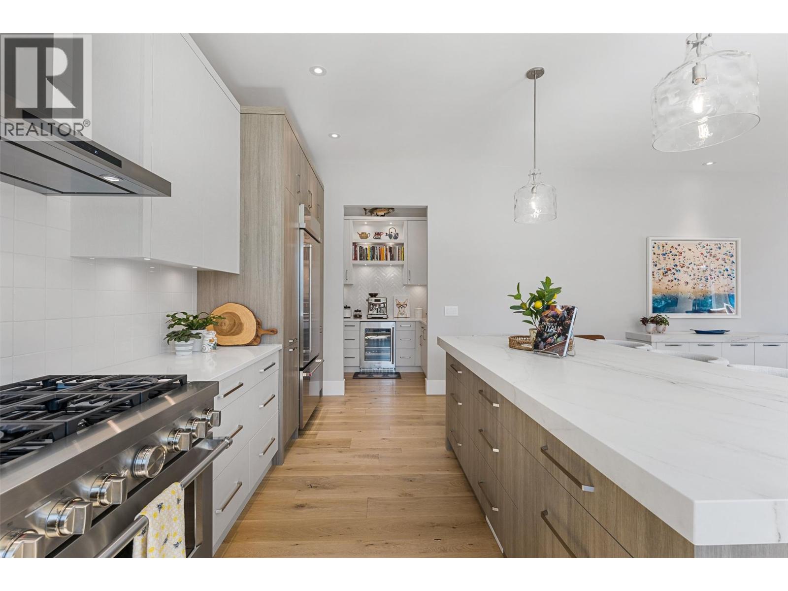 724 Rockcliffe Place, Kelowna