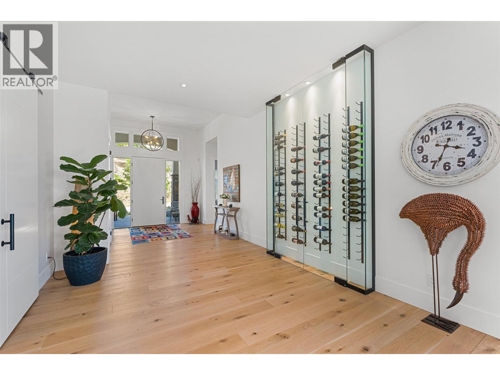724 Rockcliffe Place, Kelowna