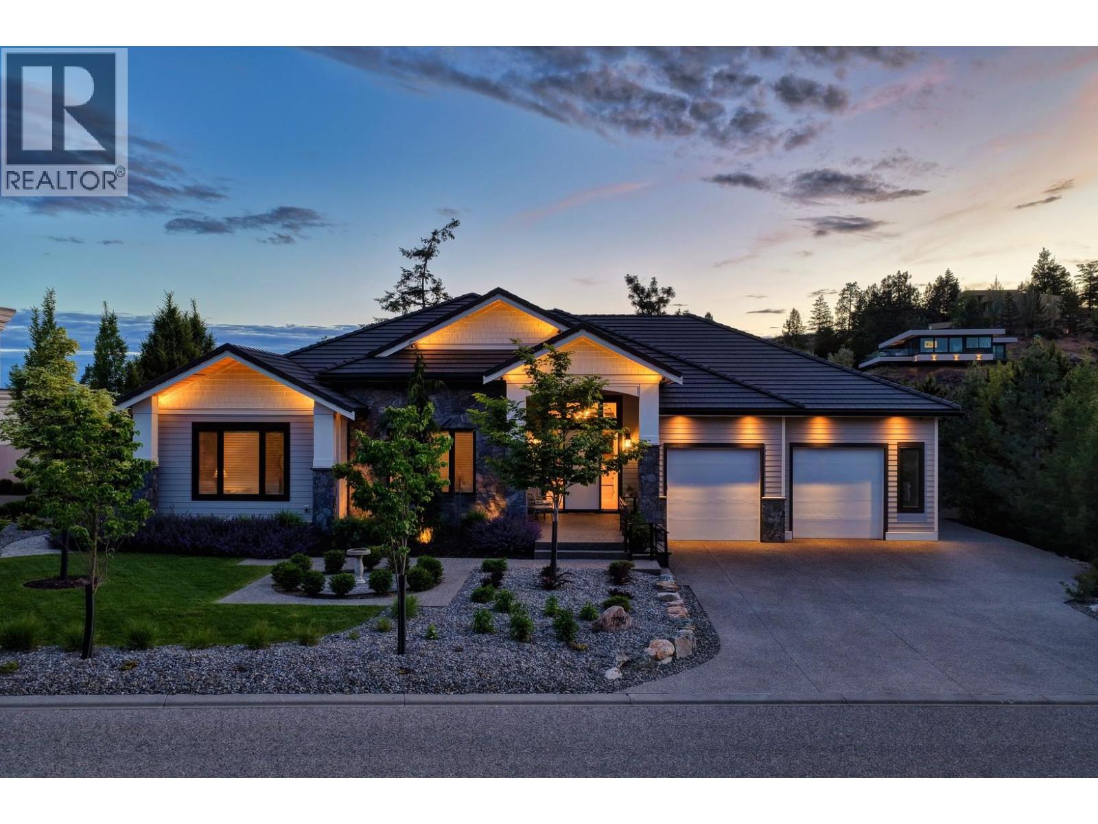 724 Rockcliffe Place, Kelowna