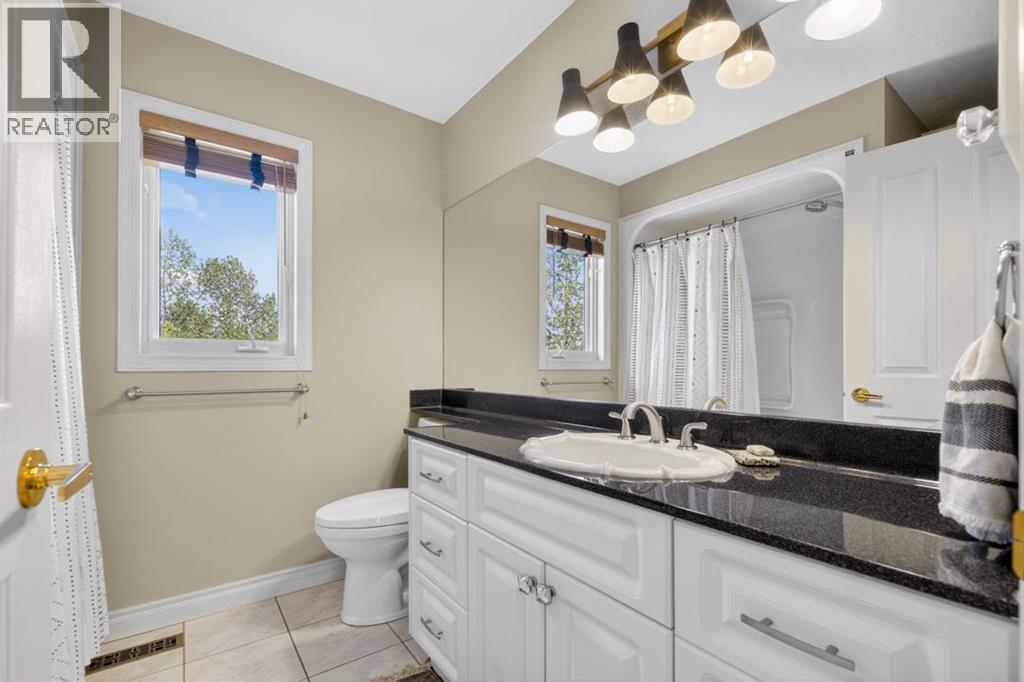 80021 210 Avenue W - 44