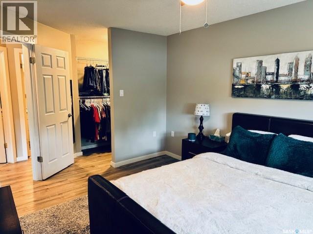 #105 2921 Harding STREET - 17