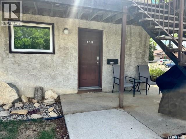 #105 2921 Harding STREET - Image 2