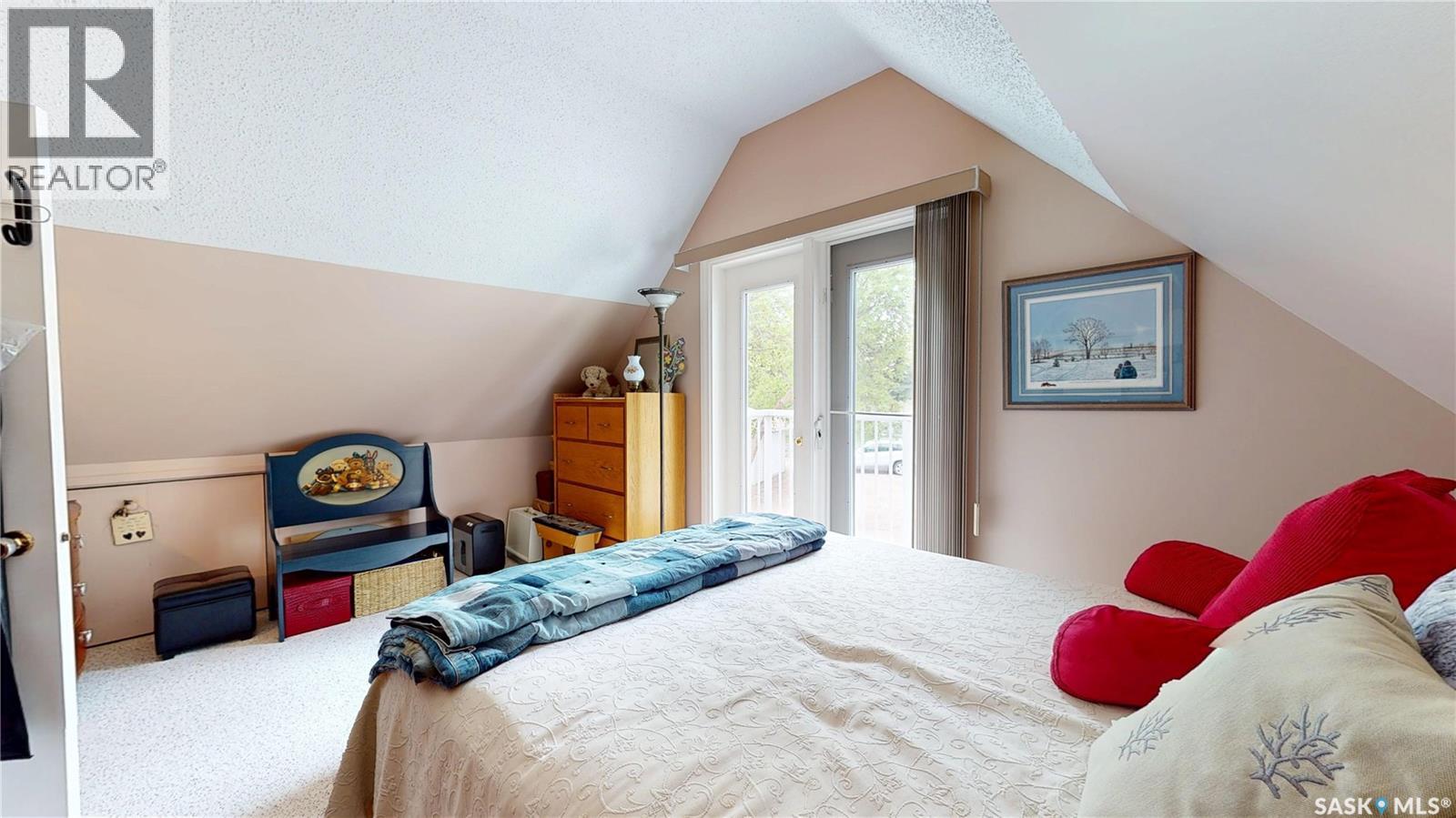 1302 TATANKA DRIVE - 57