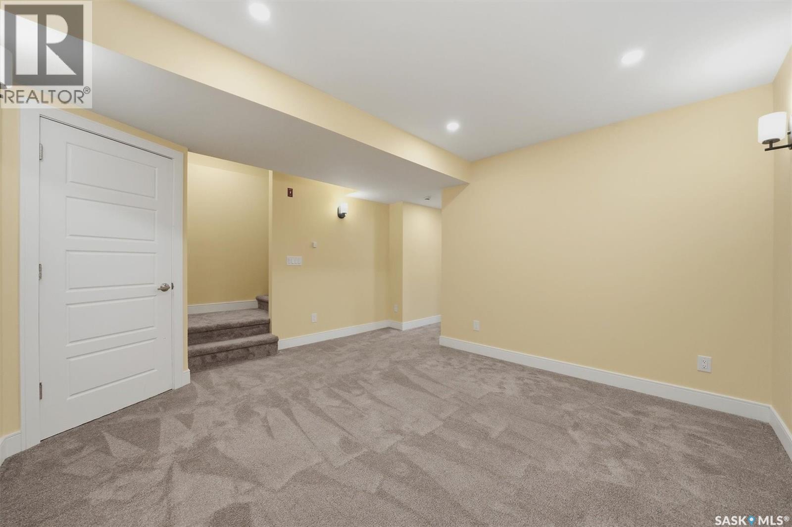1025 Parr Hill DRIVE - 31