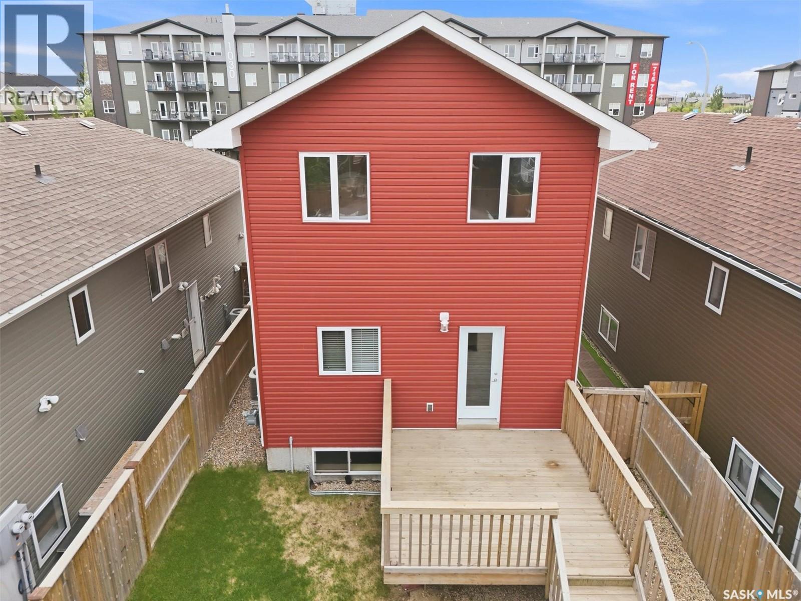 1025 Parr Hill DRIVE - 52
