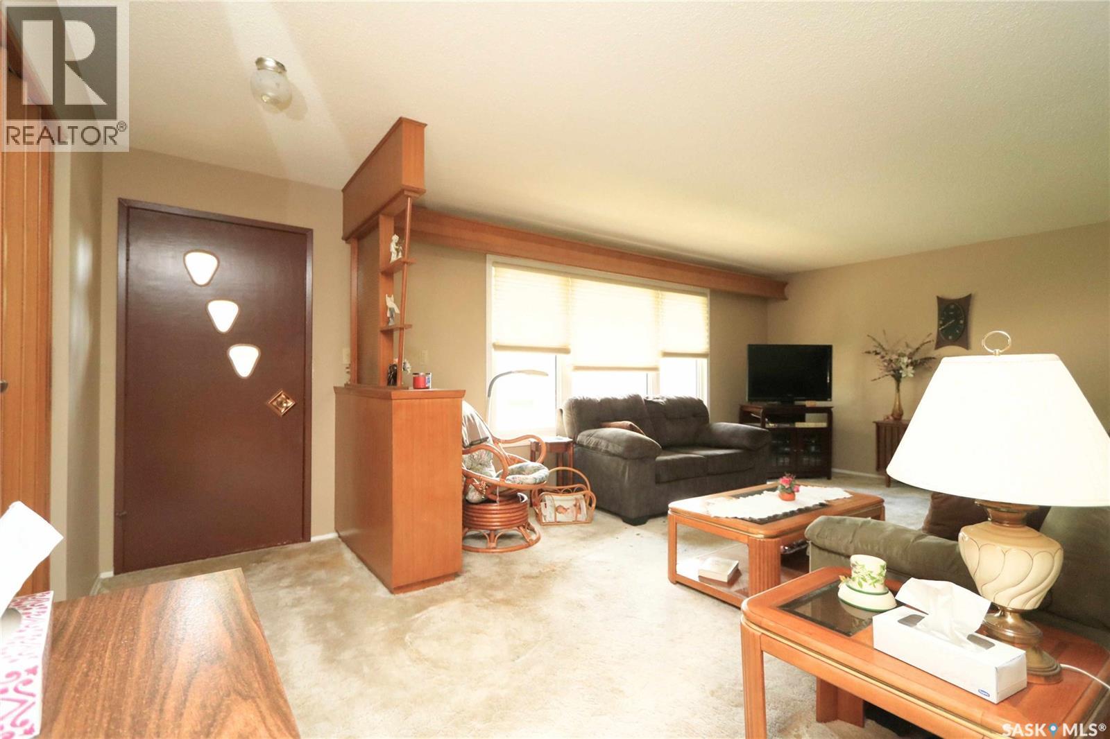546 Riverview ROAD - 6