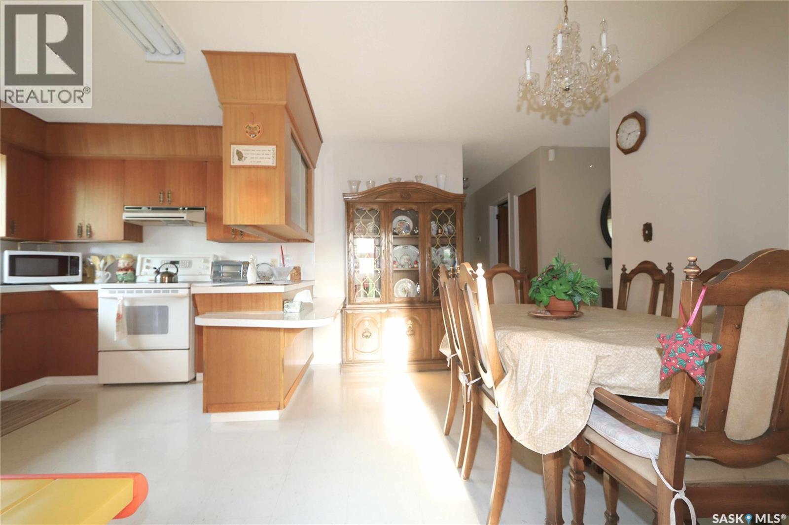 546 Riverview ROAD - 8