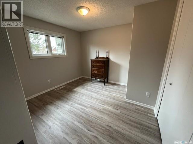 206 3rd AVENUE W - 14