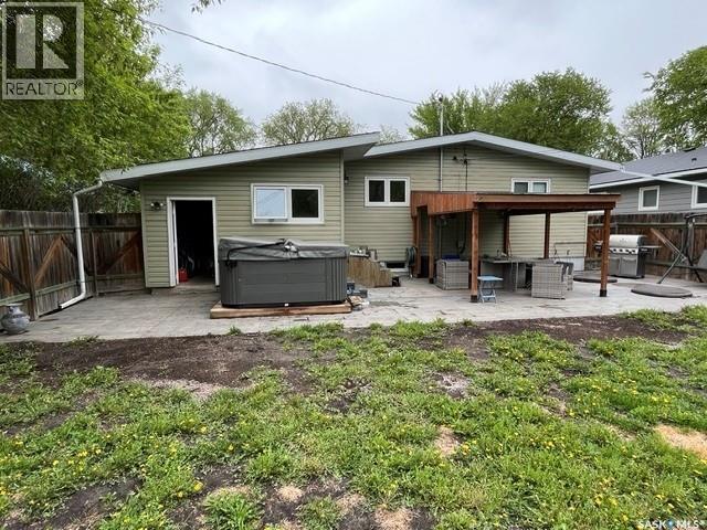 206 3rd AVENUE W - 34