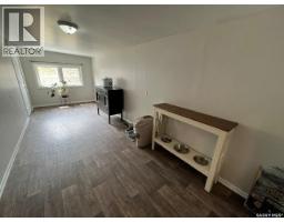 206 3rd Avenue W, Canora, SK S0A0L0 Photo 18