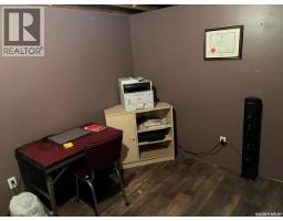 206 3rd Avenue W, Canora, SK S0A0L0 Photo 24