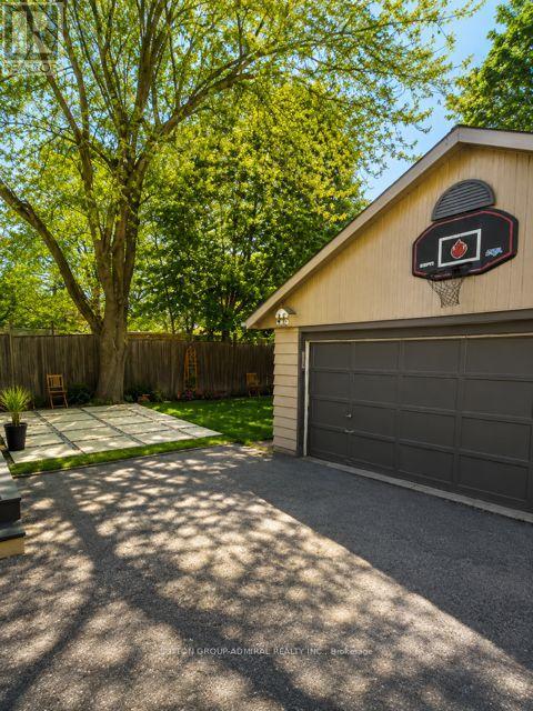 41 ATHABASKA AVENUE - 47